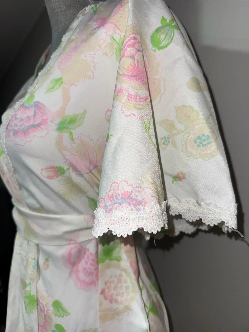 Vintage 1980s Cristian Dior Robe — Cream with Pink & Green
